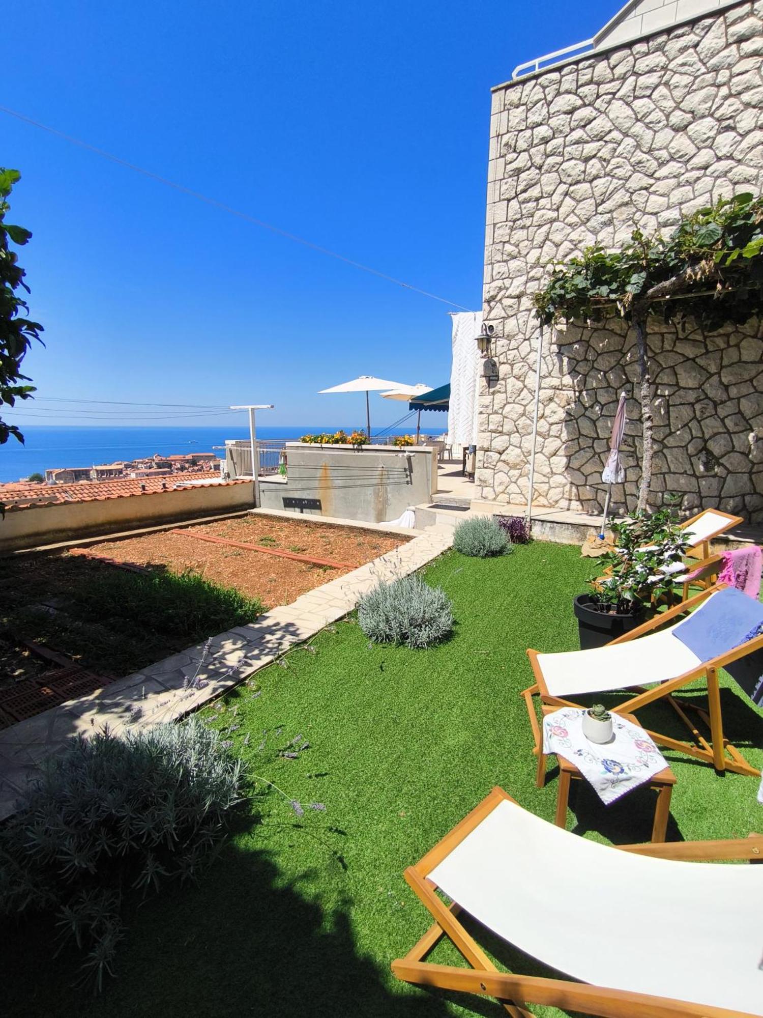 Guest house Sweet 3*